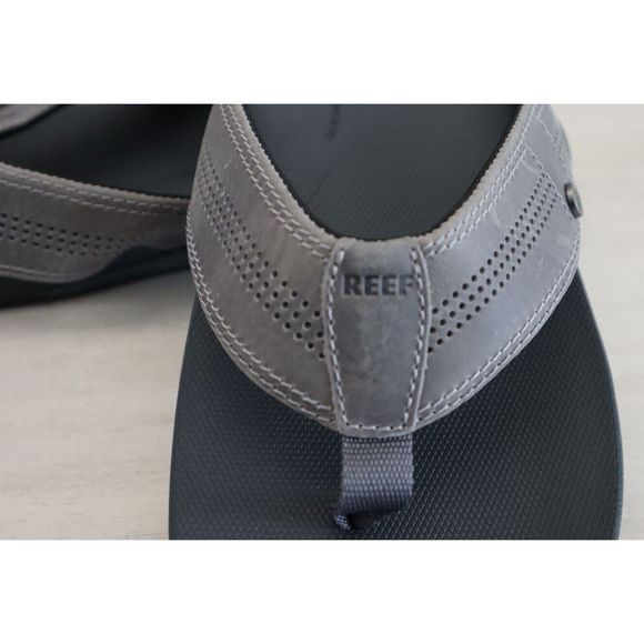Reef CI2790 Men's Sz 13 Gray Cushion Lux Leather Flip Flop Sandals $65 - Picture 5 of 9